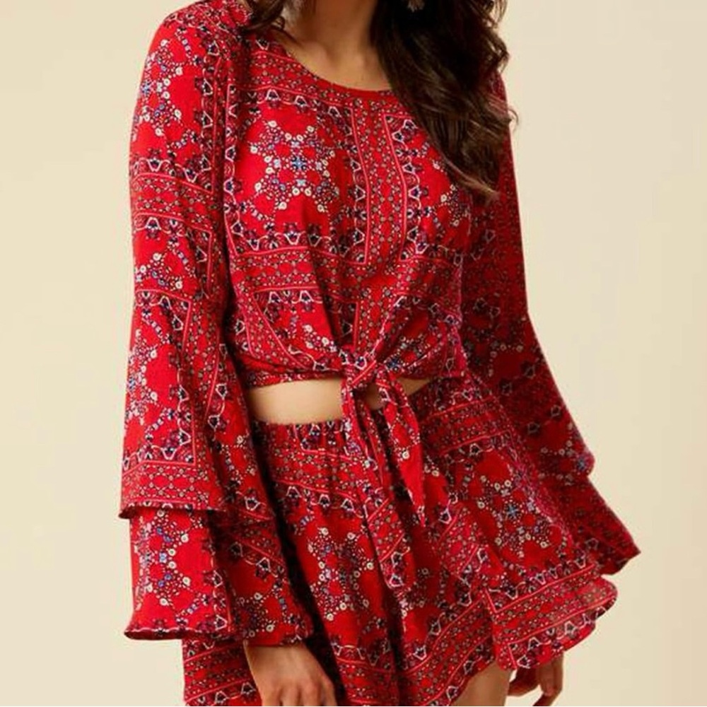 Altar'd State Red Bandana Mackenzie Bell Sleeve Waist Tie Cropped Blouse Size L